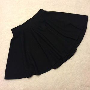 • Black Circle Skirt •