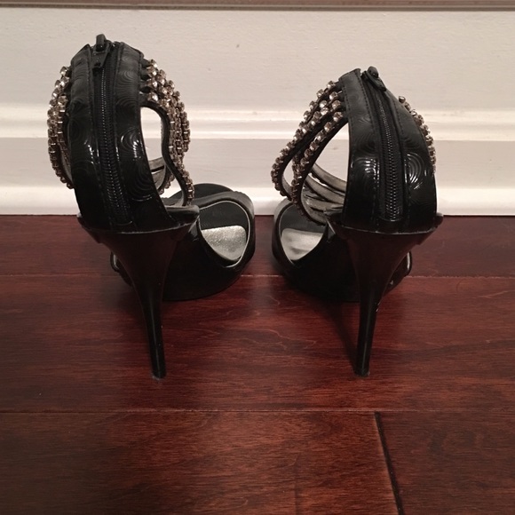 Michael Antonio Open Toe Black Pumps - Picture 3 of 3