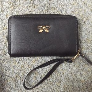 Black wallet with bow