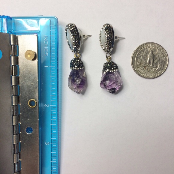Natural pearl raw amethyst silver plated earrings - Picture 4 of 4