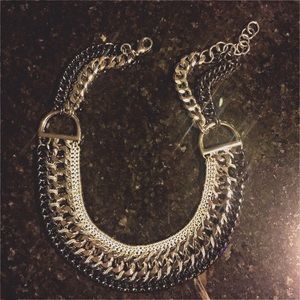 Stella and Dot Femme Fatale Necklace