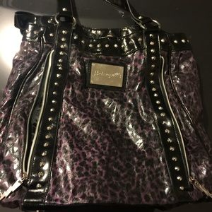 Bettysville Handbag