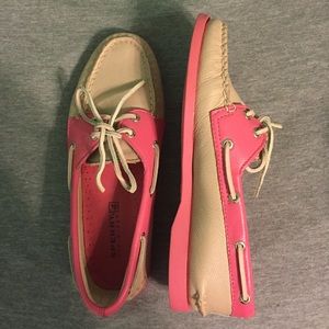 Women's size 7.5 Sperrys