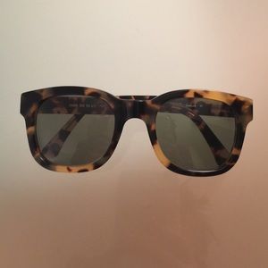 A.R. Trapp tortoise shell sunglasses