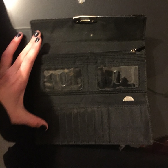 Wallet - Picture 2 of 2