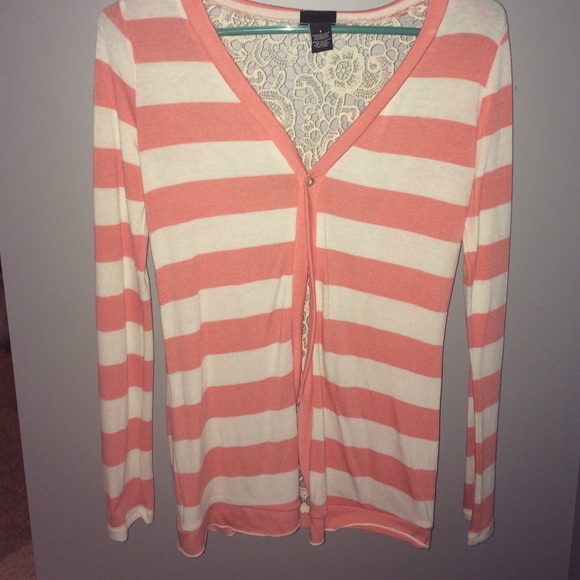 Rue 21 long sleeve cardigan