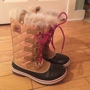 Sorel Joan of Arctic Boots
