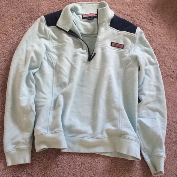 Light blue/tealish and navy vineyard vines shep