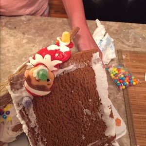 Meet your Posher, Ava