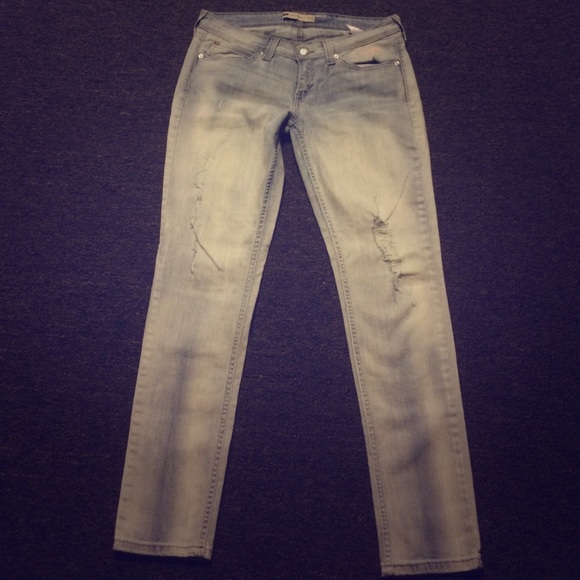 Levi jeans