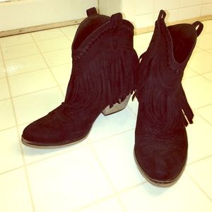 Forever 21 booties