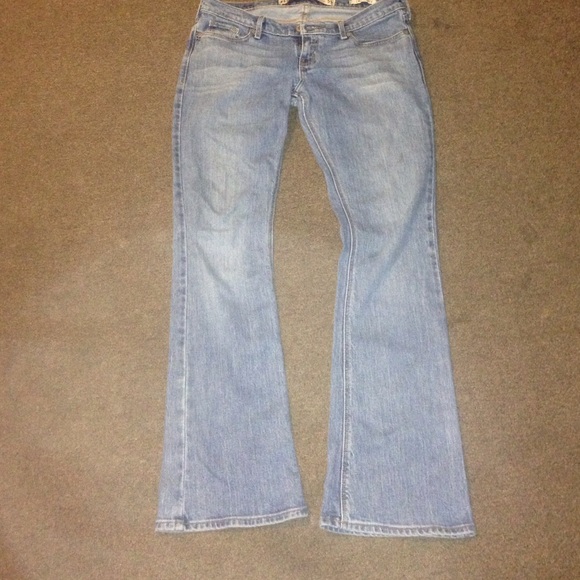 Hollister jeans light colored in good shape size5s