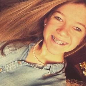 Meet your Posher, Macy