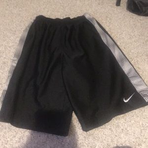 Nike athletic/basketball shorts