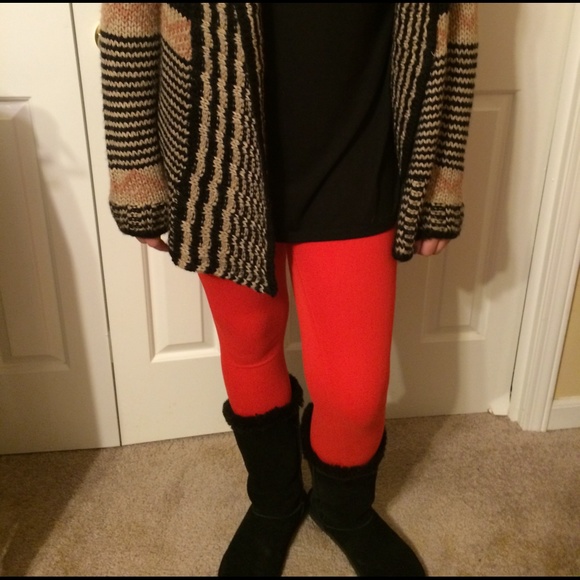 Hue Red Jean Leggings