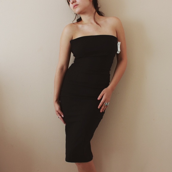 Black body con strapless NYE dress