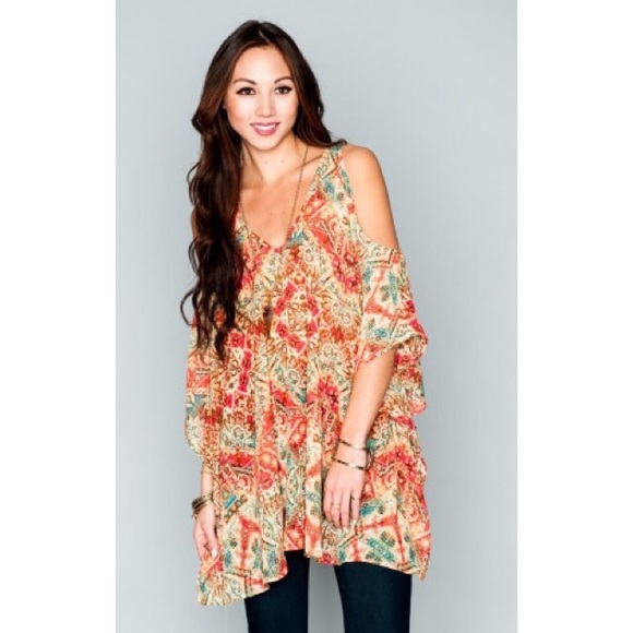 Show Me Your MuMu Tops - Santiago Sandstone PETA Boo