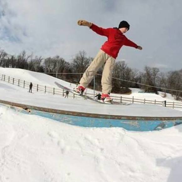 Meet your Posher, Jonathan - Picture 1 of 1