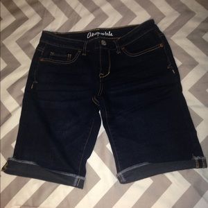 NWOT Aeropostale Bermuda shorts