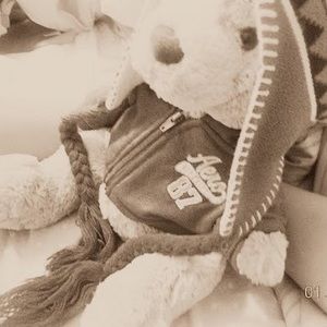 Meet your Posher, Gloria