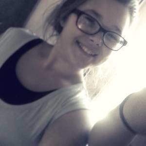 Meet your Posher, Makenzie