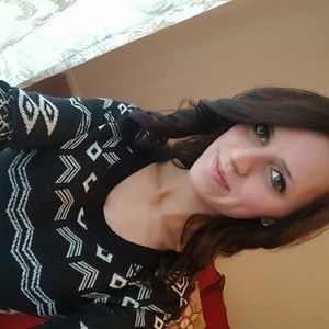 Meet your Posher, Shelbie