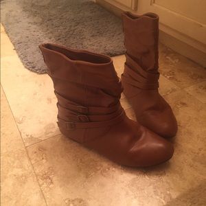 Super cute booties for winter