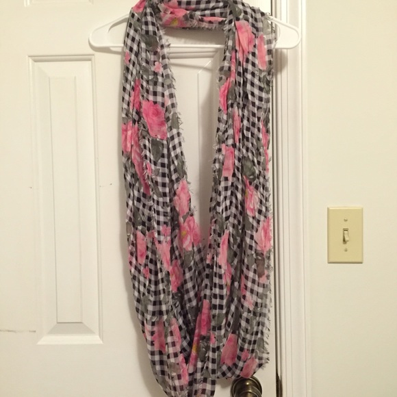 Floral and checkered infinity scarf
