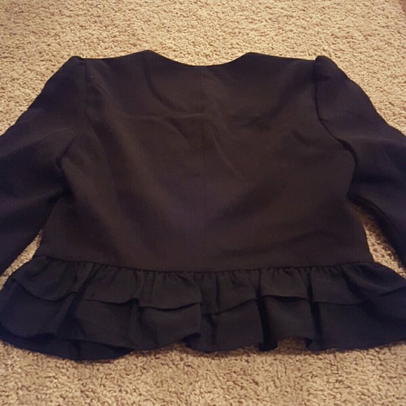 Tiered Ruffle Trim Jacket - Picture 2 of 2