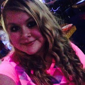 Meet your Posher, Cassy