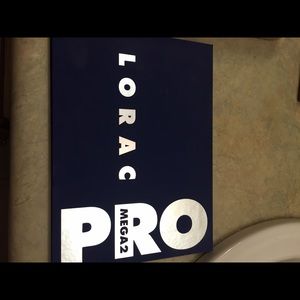 Lorac mega pro 2