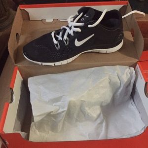 Nike free trainer 5.0
