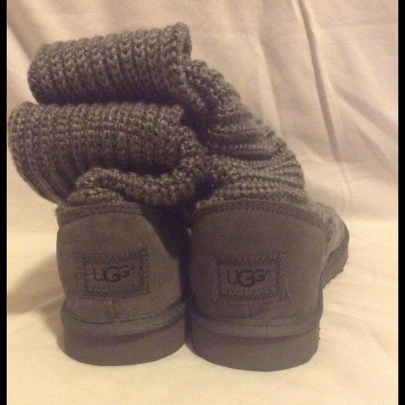 UGG classic cardy boots - Picture 3 of 4