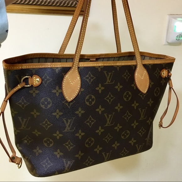 Louis Vuitton neverfull pm monogram