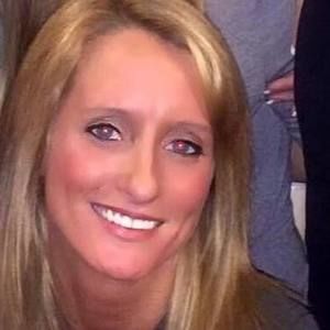 Meet your Posher, Leslie