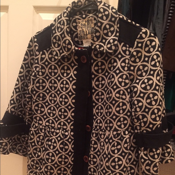 Billabong coat vintage and classy
