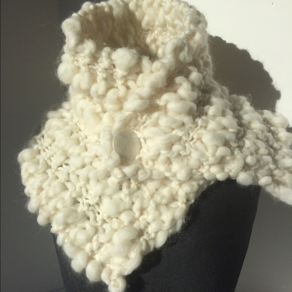 Neck warmer scarf