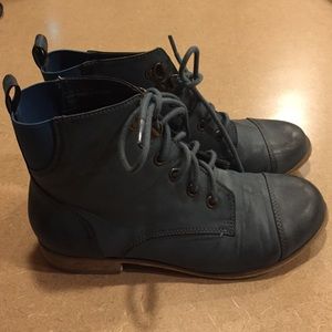 Urban Outfitters Mystic Blue Combat Boots Size 6