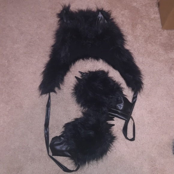 Fuzzy rave hat