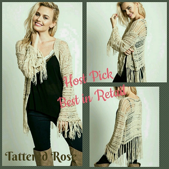 🌴💕HOST PICK💕🌴Fringe Sweater - Picture 2 of 4