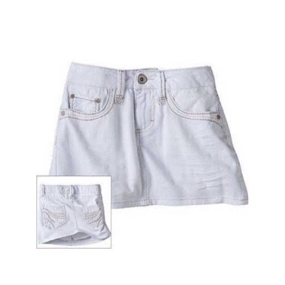 White denim skirt 🎀