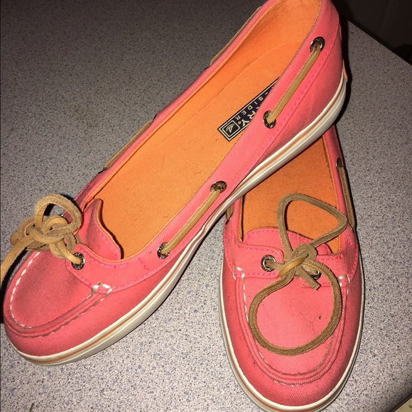 Women's sperrys