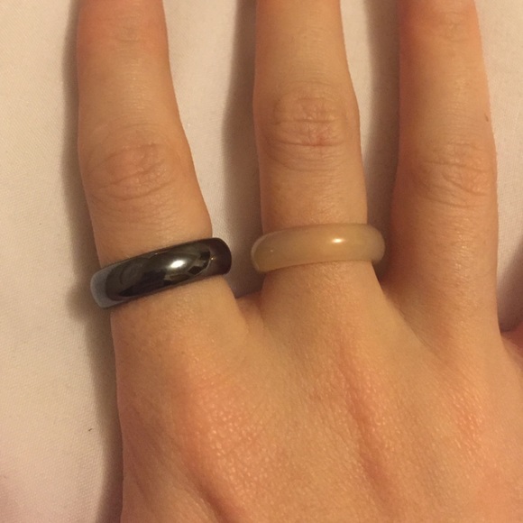 Hematite and Rosequartz rings