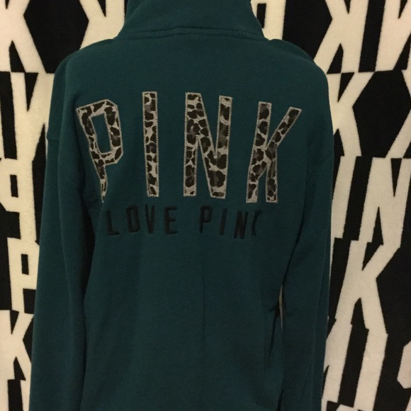 Rare Victories Secret leopard half zip🌷