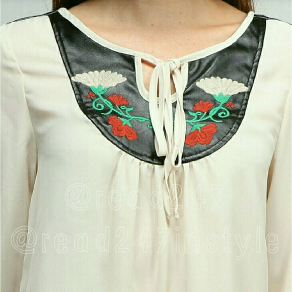 ☆HP☆ Shoulder Accent Top - Picture 3 of 4