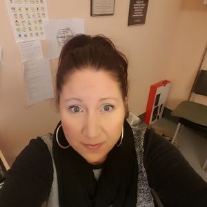 Meet your Posher, Dana