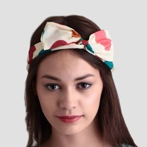 Colorful Heart Print Bow Head Scarf