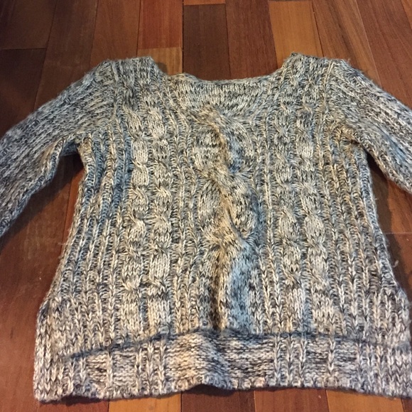 F21 sweater - Picture 1 of 2