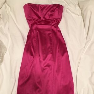 Bebe knee length pink party tube dress