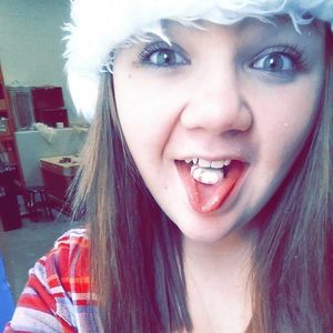 Meet your Posher, Alyssa